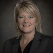 Headshot of Michelle Chapman, Crown Equipment Corporation